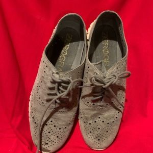 Zero Gravity Gray Sneakers